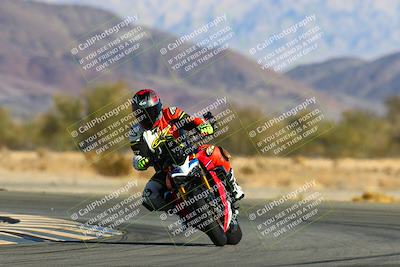 media/Jan-09-2022-SoCal Trackdays (Sun) [[2b1fec8404]]/Turn 14 (10am)/